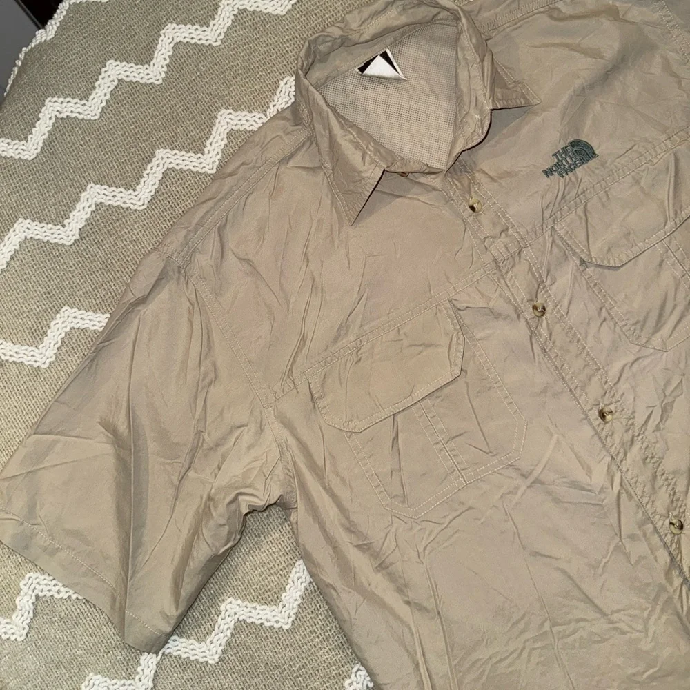 The North Face Men's Tan‎ pocket button Shirt